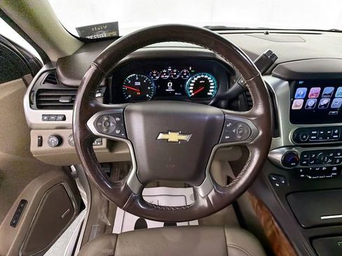 Used 2017 Chevrolet Suburban Premier AWD/4WD image 11