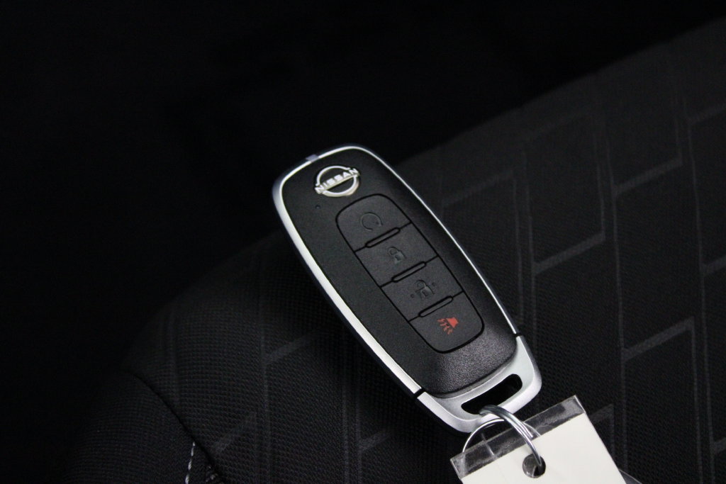 Certified 2023 Nissan Kicks SV FWD image 28