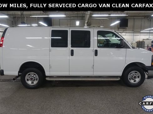 Used 2023 GMC Savana 2500 Work Van 3D Cargo Van image 8