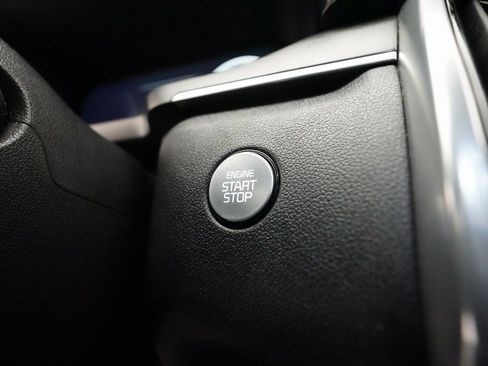 Certified 2023 Kia Sorento SX image 31