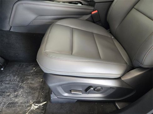 New 2025 Ford Explorer Active w/ Active Comfort Package image 18