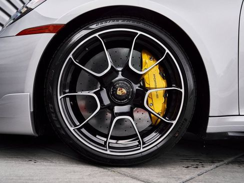 Used 2025 Porsche 911 Turbo S image 3