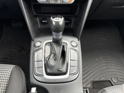 Used 2018 Hyundai Kona SEL AWD/4WD image 22