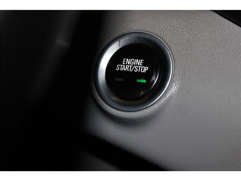 Used 2023 GMC Terrain SLT image 31