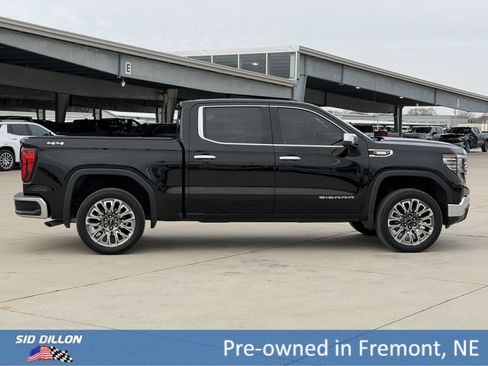 Used 2023 GMC Sierra 1500 SLT w/ SLT Convenience Package image 3