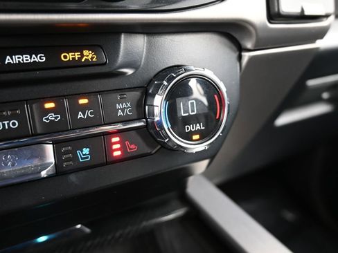 Used 2022 Ford F350 Platinum image 26