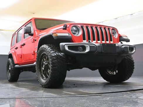 Used 2020 Jeep Wrangler Unlimited Sahara w/ Uconnect 4C Nav & Sound Group image 45