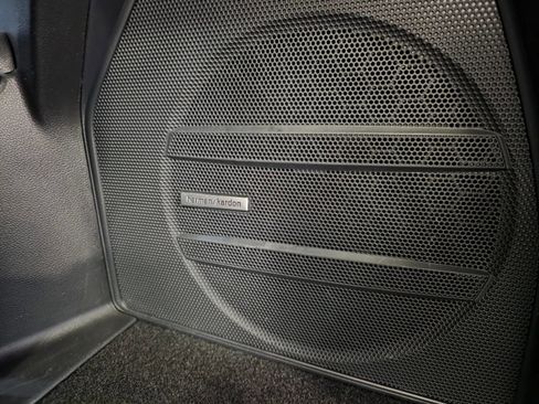 Used 2021 Subaru Ascent Touring w/ Popular Package #2A image 21