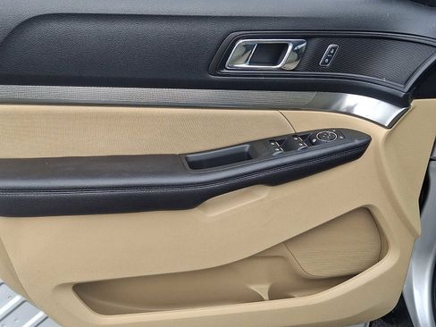 Certified 2017 Ford Explorer 4WD image 13