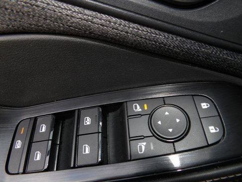 Certified 2023 Nissan Rogue SV image 23