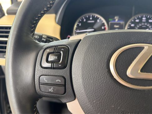 Used 2015 Lexus NX 200t FWD image 30