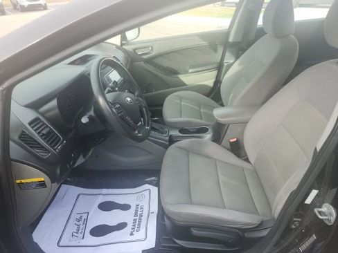 Used 2016 Kia Forte LX w/ LX Popular Package image 18