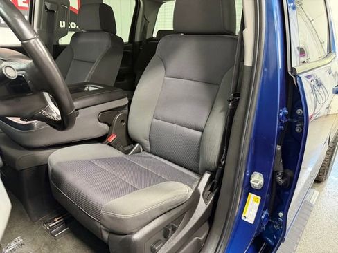 Used 2017 GMC Sierra 1500 SLE w/ Elevation Edition AWD/4WD image 18