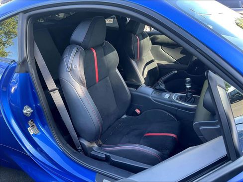 Used 2022 Subaru BRZ Limited image 9