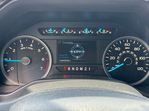 Used 2016 Ford F150 XLT w/ Equipment Group 302A Luxury AWD/4WD image 25