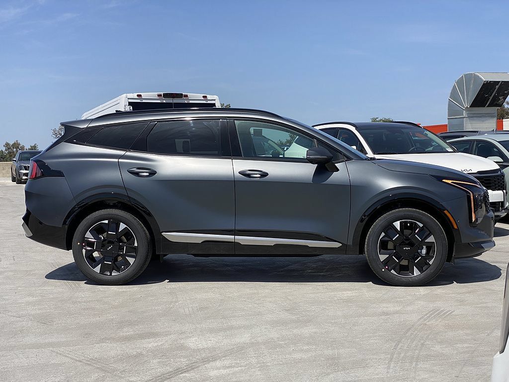 New 2026 Kia Sportage SX Prestige AWD/4WD image 2