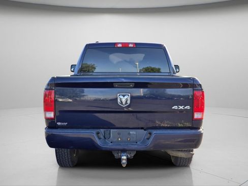 Used 2017 RAM 1500 Express AWD/4WD image 18