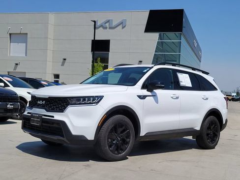 Certified 2023 Kia Sorento S AWD/4WD image 1