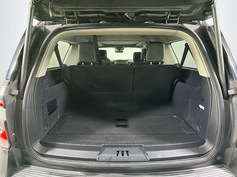 Used 2019 Ford Expedition Max Platinum image 30