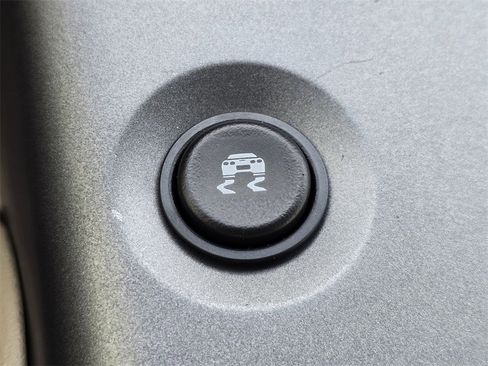 Used 2006 Chevrolet Corvette Convertible w/ Preferred Equipment Group image 26