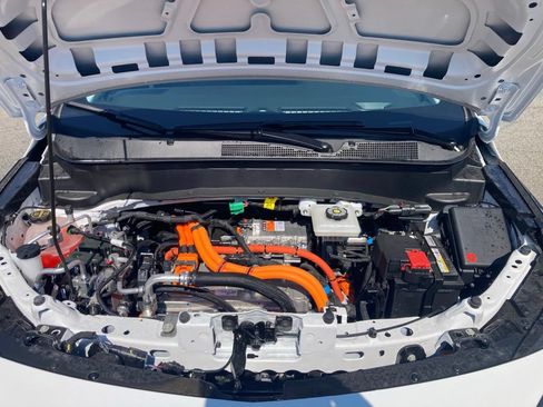 Used 2027 Chevrolet Bolt LT w/ Comfort Package FWD image 40