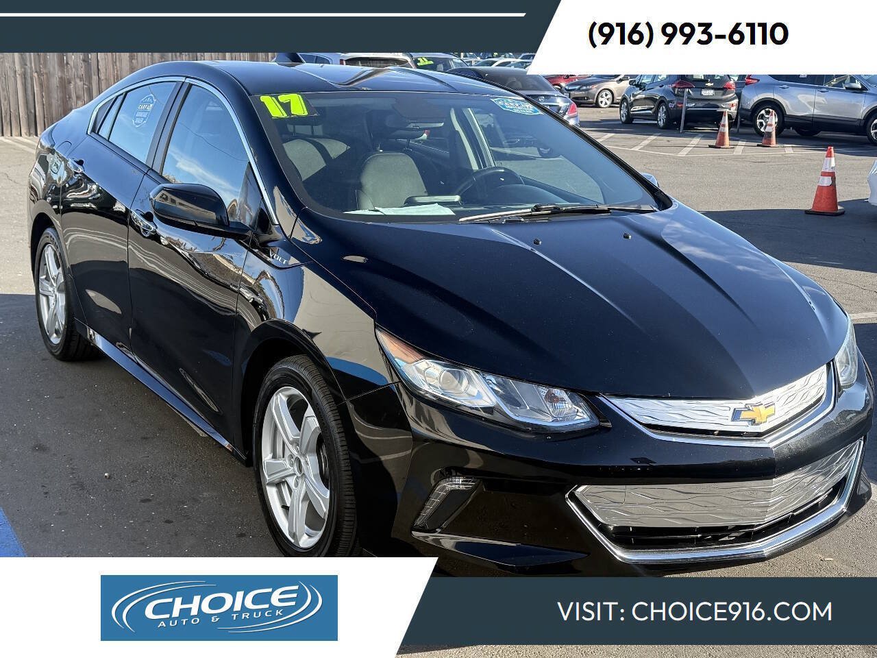 Used 2017 Chevrolet Volt LT FWD image 1