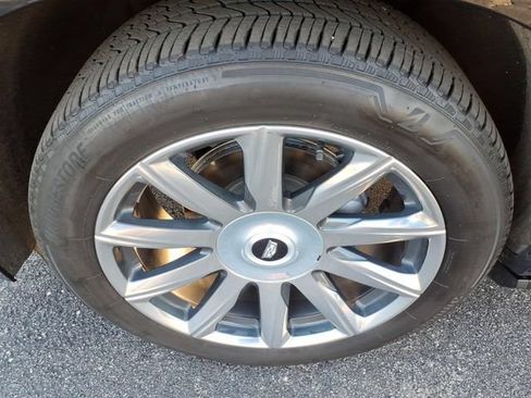 Used 2023 Cadillac Escalade Premium Luxury Platinum w/ LPO, Floor Liner Package AWD/4WD image 12