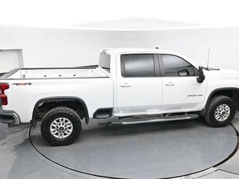 Certified 2025 Chevrolet Silverado 2500 LT w/ Safety Package image 40
