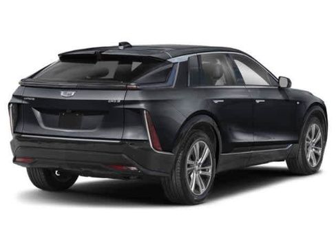 Used 2024 Cadillac Lyriq Tech RWD image 2
