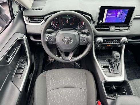 Used 2024 Toyota RAV4 XLE image 15