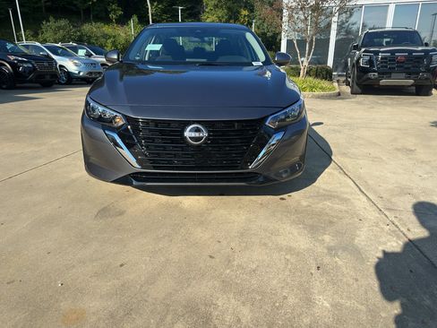 New 2025 Nissan Sentra S image 9