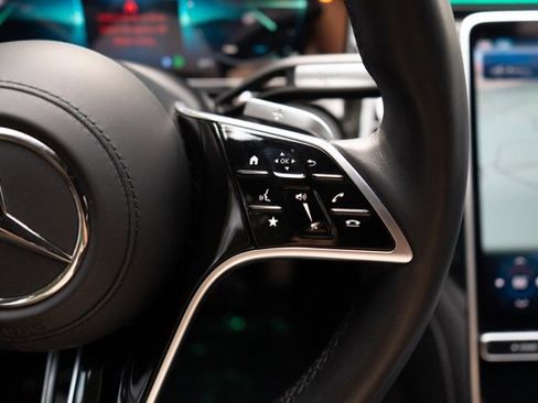 Used 2023 Mercedes-Benz Maybach S 580 4MATIC image 29