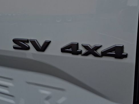 Used 2022 Nissan Frontier SV w/ Technology Package AWD/4WD image 28