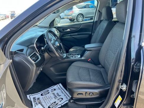 Used 2020 Chevrolet Equinox LT image 12