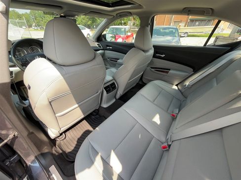 Used 2017 Acura TLX w/ Technology Package FWD image 29