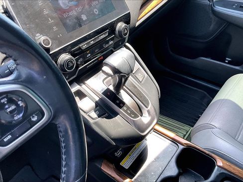 Used 2020 Honda CR-V Touring image 18