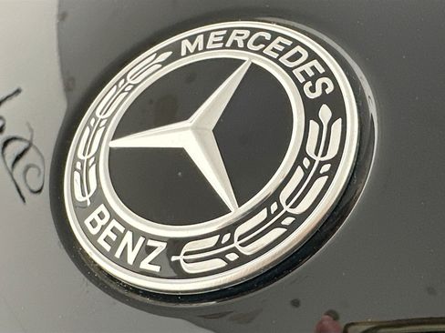 Used 2023 Mercedes-Benz GLE 450 4MATIC w/ AMG Line Exterior image 34