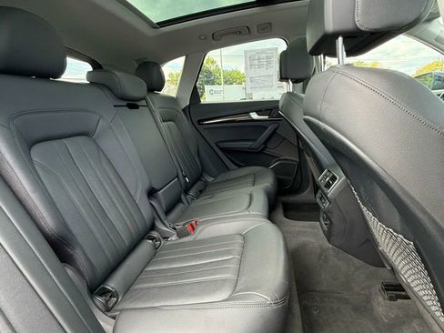 Used 2019 Audi Q5 2.0T Premium Plus w/ Premium Plus Package image 13
