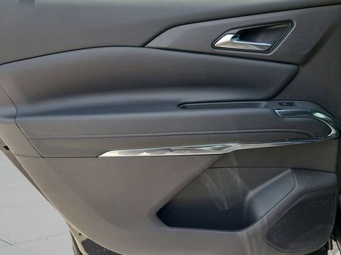 New 2026 Chevrolet Traverse LT w/ Midnight/Sport Edition image 16