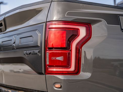 Certified 2018 Ford F150 Raptor w/ Equipment Group 802A Luxury image 13