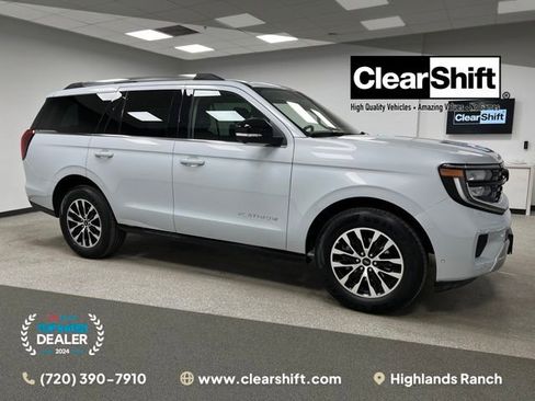 Used 2025 Ford Expedition Platinum AWD/4WD image 1
