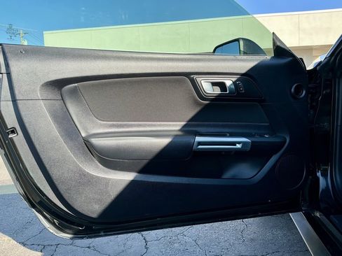 Used 2018 Ford Mustang GT w/ Black Accent Pkg image 23