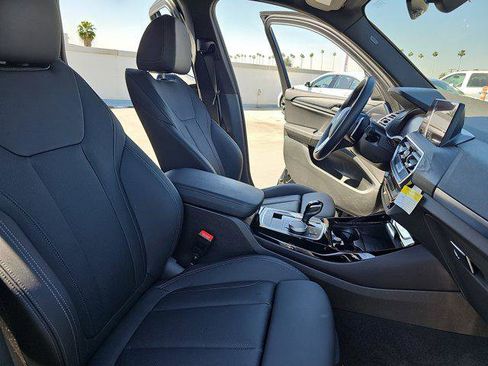 Used 2024 BMW X3 xDrive30i w/ Convenience Package w/ZPA image 10