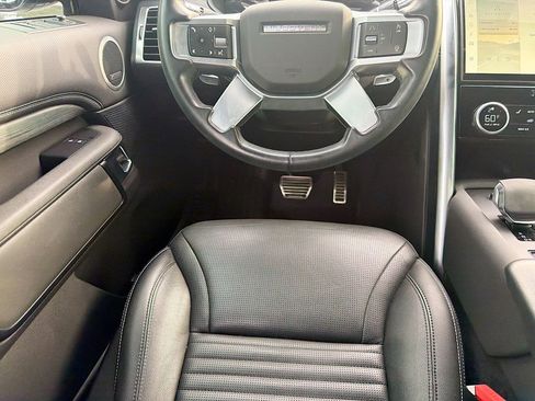 Used 2022 Land Rover Discovery S R-Dynamic AWD/4WD image 17