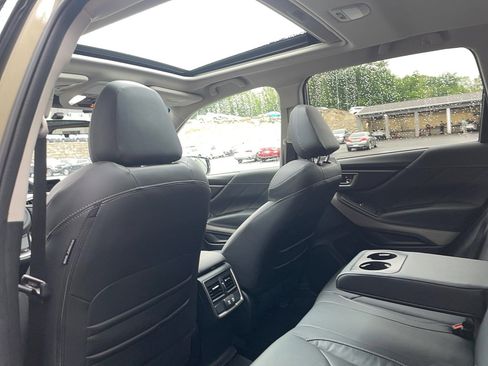 Used 2024 Subaru Forester Limited image 8