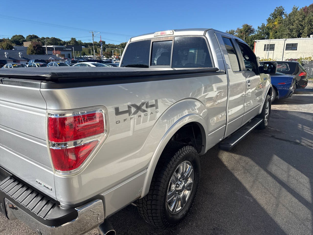 Used 2011 Ford F150 Lariat w/ Lariat Chrome Pkg AWD/4WD image 14