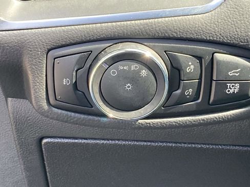 Used 2024 Ford Edge Titanium image 29