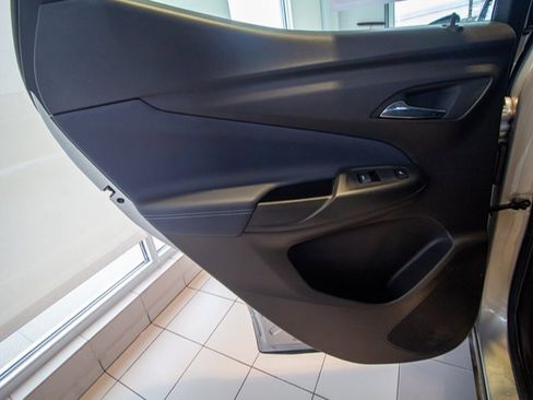 Used 2023 Chevrolet Bolt EUV Premier w/ Sun & Sound Package image 9