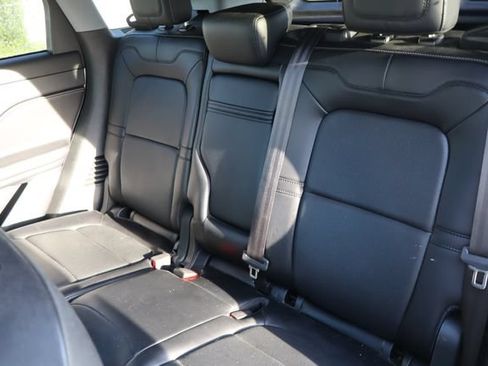 Used 2022 Lincoln Corsair Reserve w/ Sport Package AWD/4WD image 7