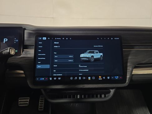 Used 2022 Rivian R1T Adventure AWD/4WD image 27